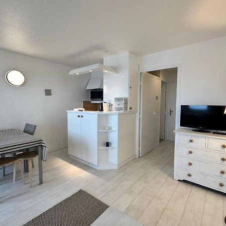 Les Tamaris - Studio With Sea View - Trouville-Sur-Mer Esterno foto
