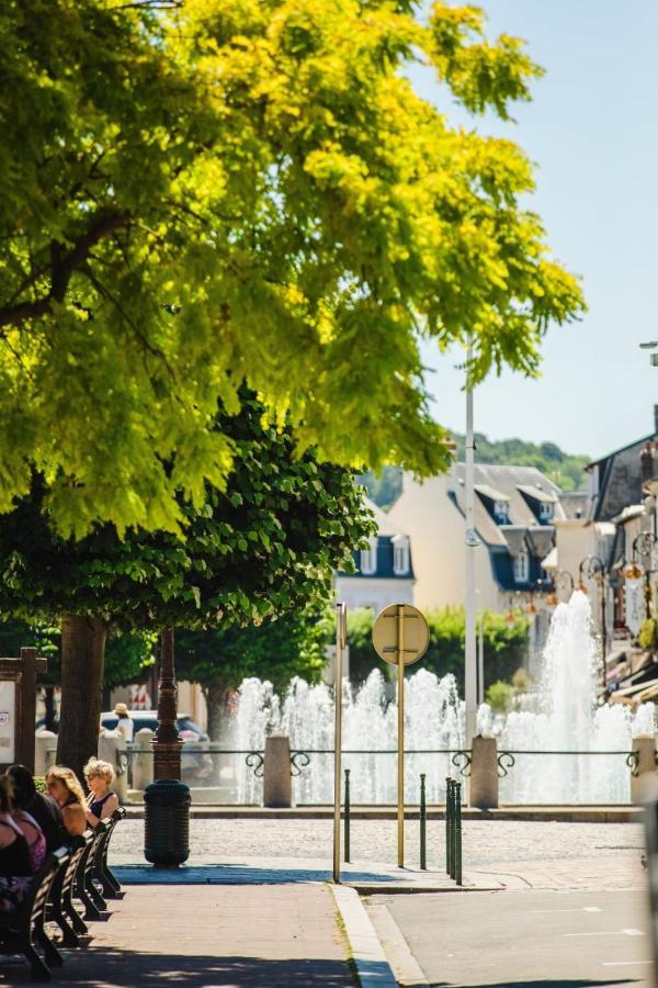 Les Tamaris - Studio With Sea View - Trouville-Sur-Mer Esterno foto