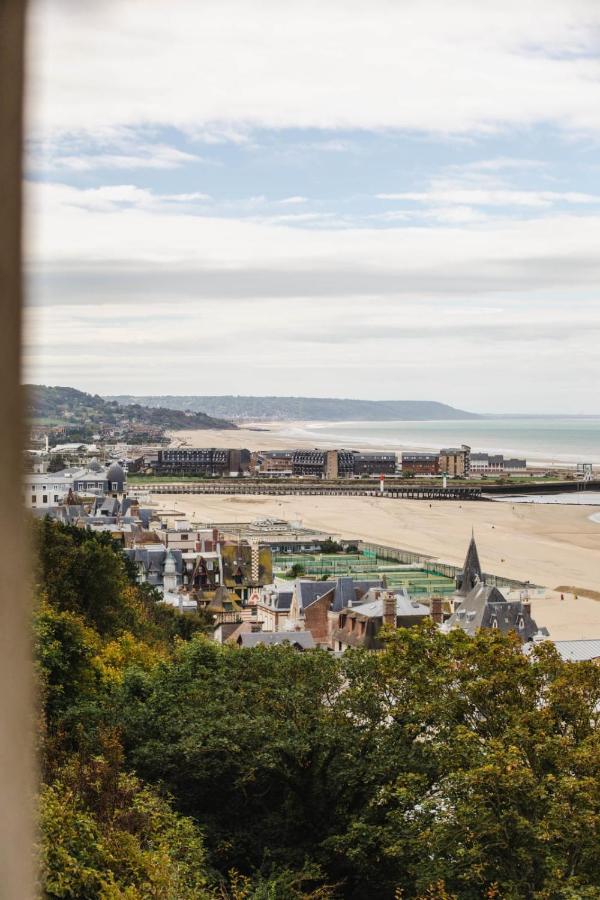 Les Tamaris - Studio With Sea View - Trouville-Sur-Mer Esterno foto